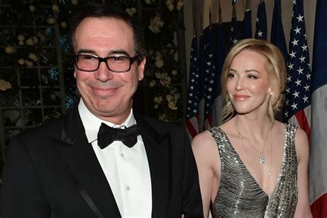 steven mnuchin wife age